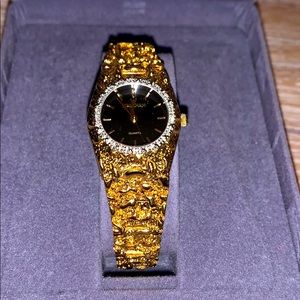 Vintage Gold Nugget Watch with diamond detail